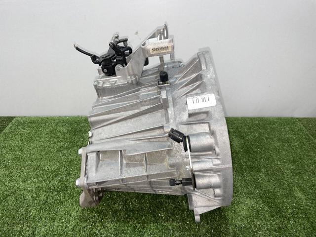 Caja de cambios mecánica, completa Mercedes A W168