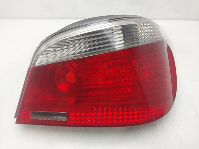 BMW 7165738 Piloto trasero exterior derecho  disponible Lugo