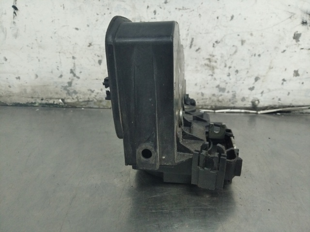 7167075 BMW Cerradura de puerta trasera izquierda  disponible Ourense