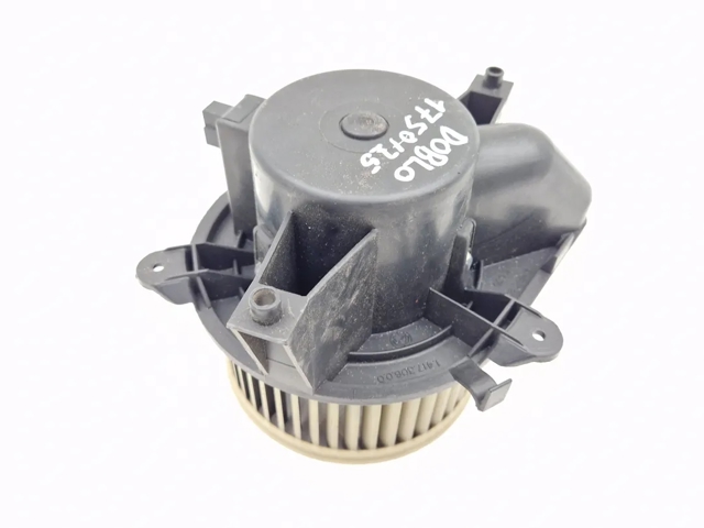 71735484 FIAT Motor del ventilador del calefactor  disponible Ourense
