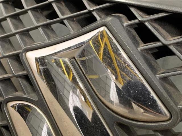 SUZUKI 7174365J0 Parrilla del radiador  comprar en Murcia