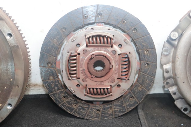 71753318 FIAT Kit de embrague  comprar en Jaén