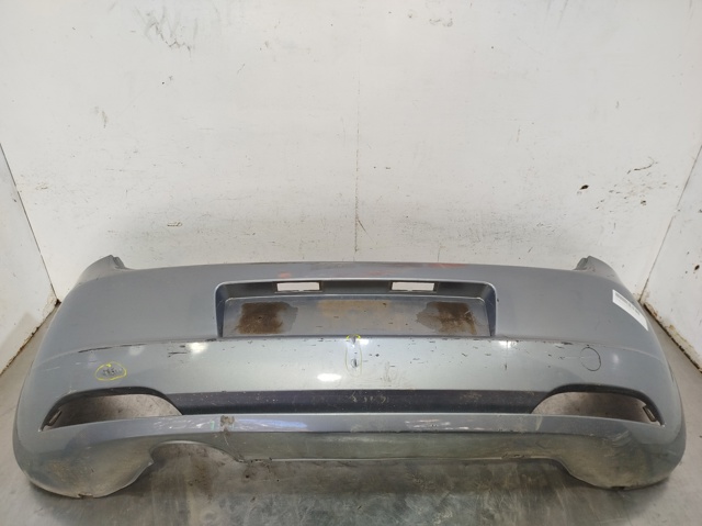 Paragolpes trasero para Fiat Punto  (199)