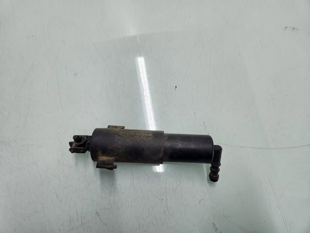 7179311 BMW Soporte de inyector del lavafaros (cilindro elevador)  en stock Gandía