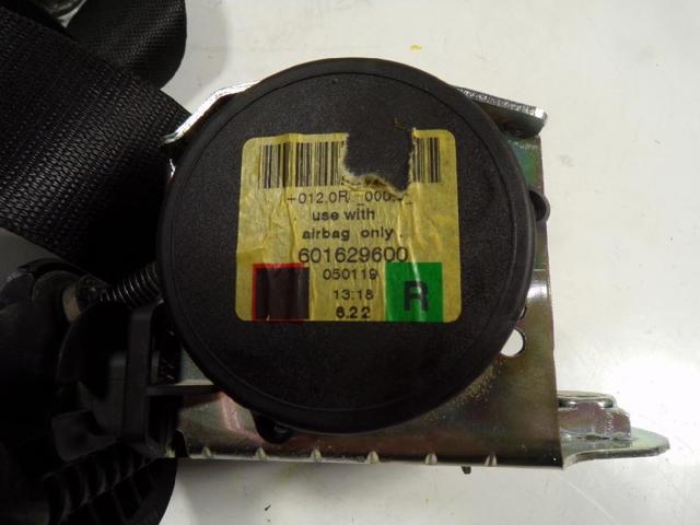 72119110046 Cinturón de seguridad delantero derecho  en stock Granada