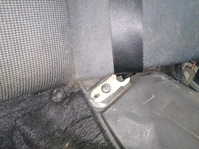 Cinturon seguridad trasero izquierdo para bmw 5 525 d 256d2 72119132812