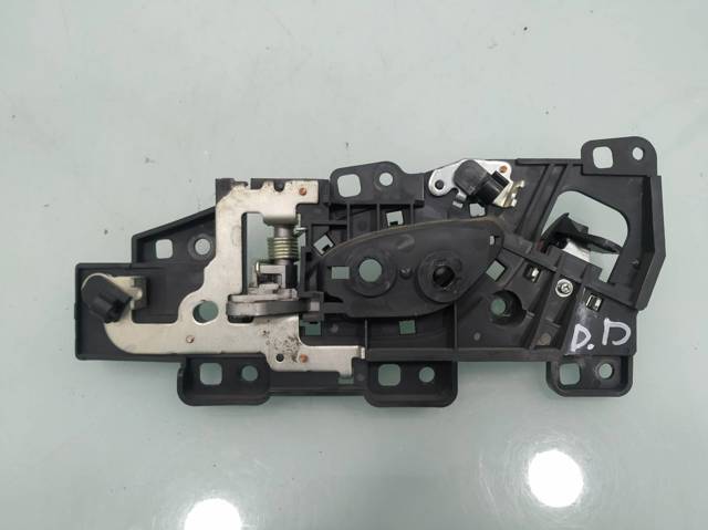 72120SMGE01ZA Manija interior de puerta delantera derecha  en stock Granada