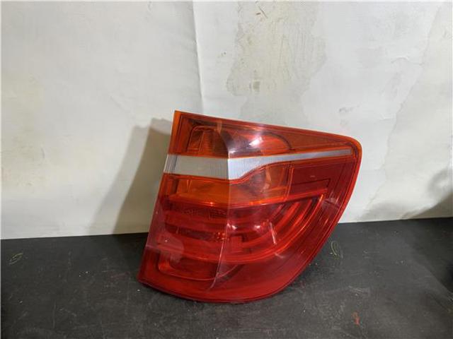 Piloto trasero exterior derecho 7217312 BMW