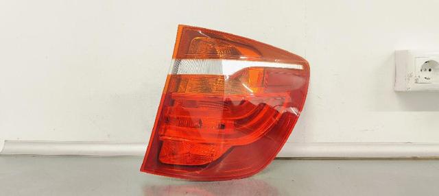 Piloto trasero exterior derecho 7217312 BMW