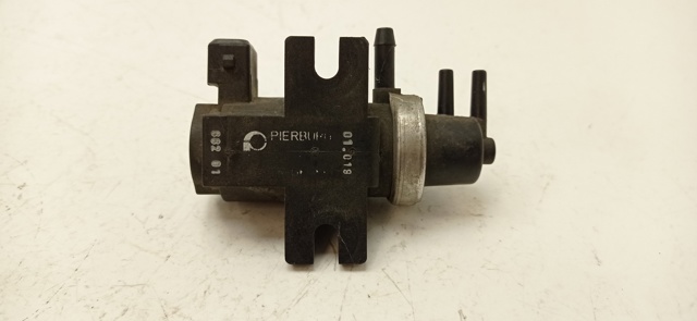 72190323 Land Rover