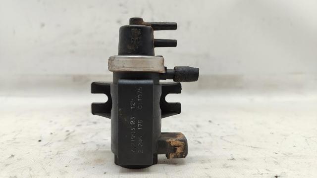 72190323 Land Rover