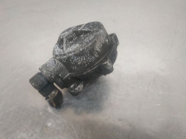 Bomba de vacío Volkswagen Passat 3B3