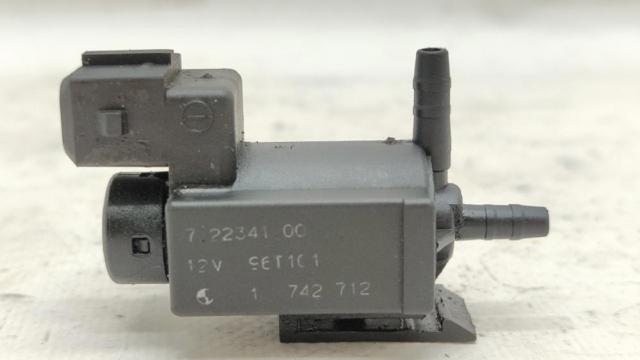 72234100 BMW