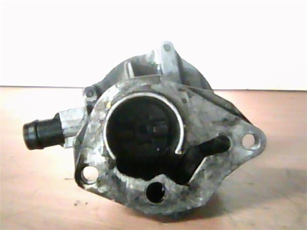 RENAULT 7223891205 Bomba de vacío  disponible España