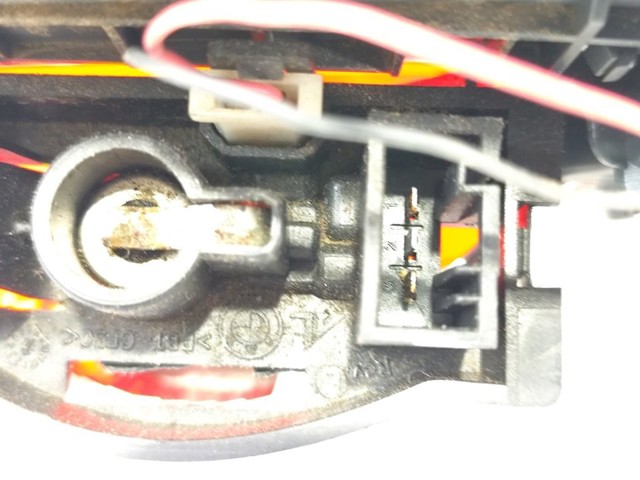 Piloto trasero interior derecho 7227794 BMW
