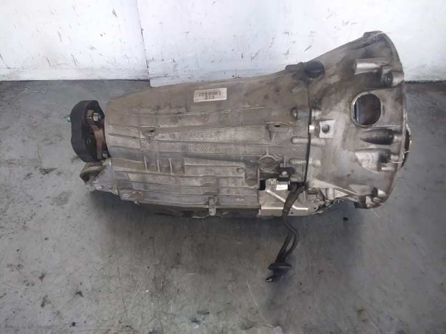 722908 Mercedes