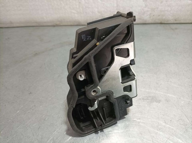 7229460 BMW Cerradura de la puerta trasera derecha  disponible Vigo