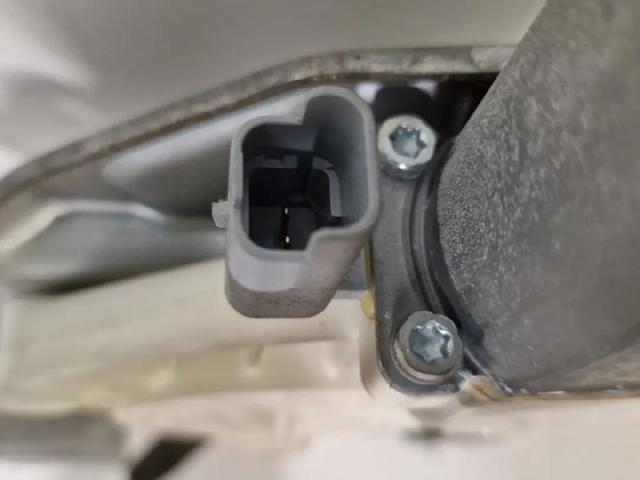 SSANG YONG 7232109002 Mecanismo de elevalunas de la puerta delantera derecha  disponible España