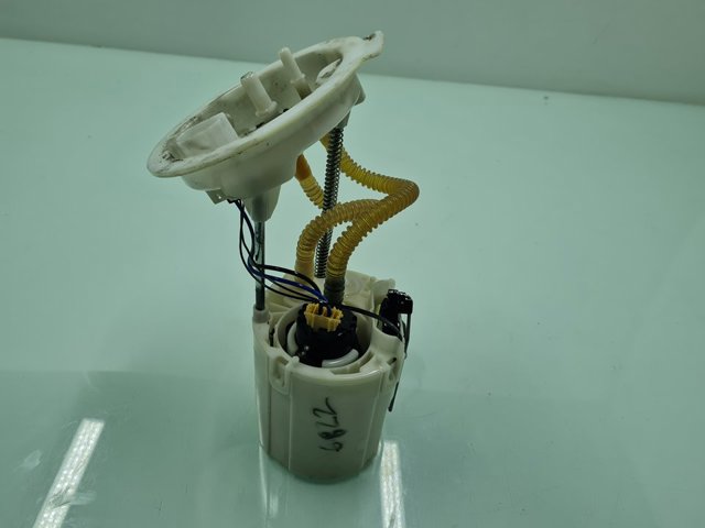 BMW 7243972 Bomba de gasolina comprar Pamplona