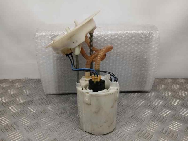 7243972 Módulo de bomba de combustible con sensor de nivel de combustible  disponible Utrera