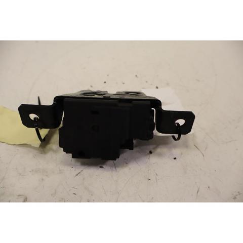 7248075 BMW Cerradura de maletero  en stock Gandía