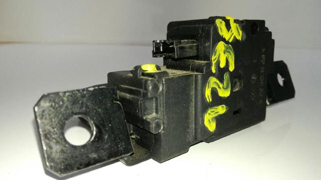 7248075 Cerradura de tapa de maletero  comprar en Reus