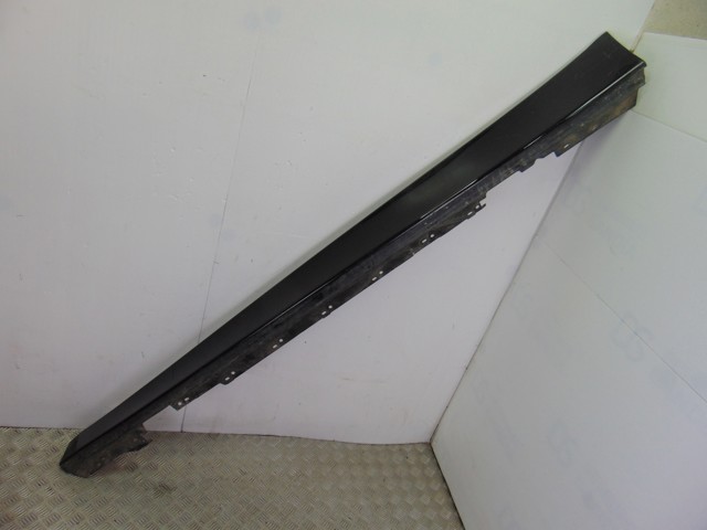 7256911 BMW