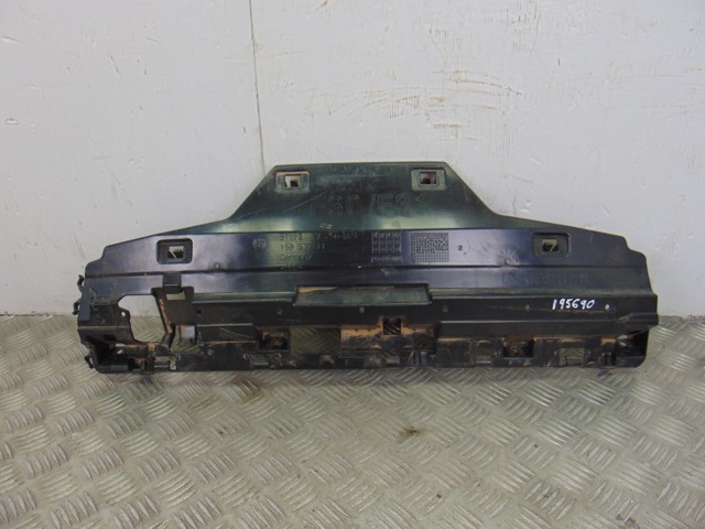 7256921 BMW