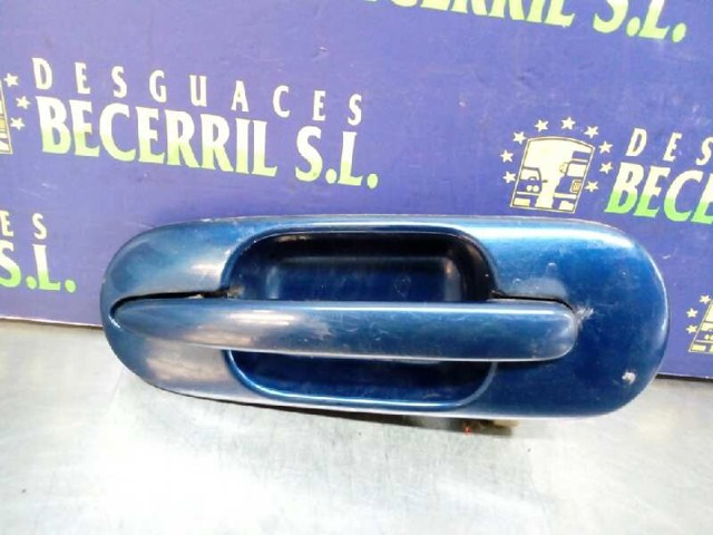 Tirador de puerta exterior trasero derecho 72640ST0003 Honda