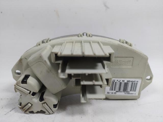 73040157 BMW