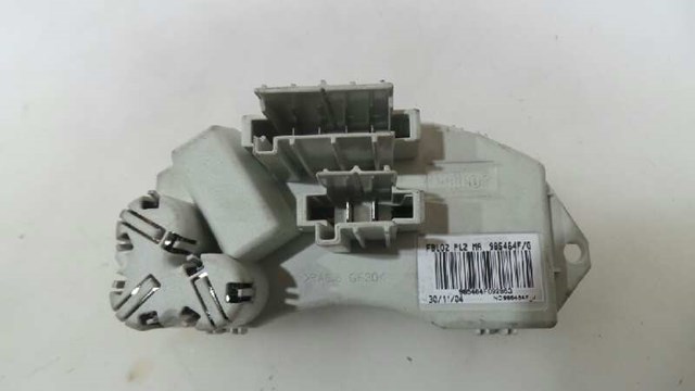 73040157 BMW