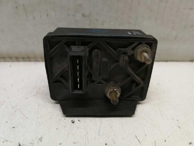 73104902 Peugeot/Citroen