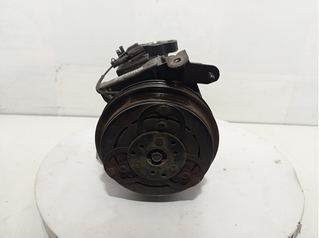 Compresor de aire acondicionado 73110SA000 Subaru