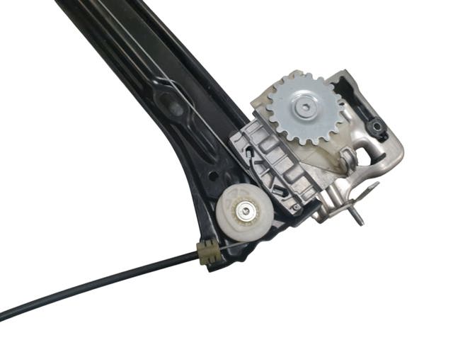 7332799 BMW