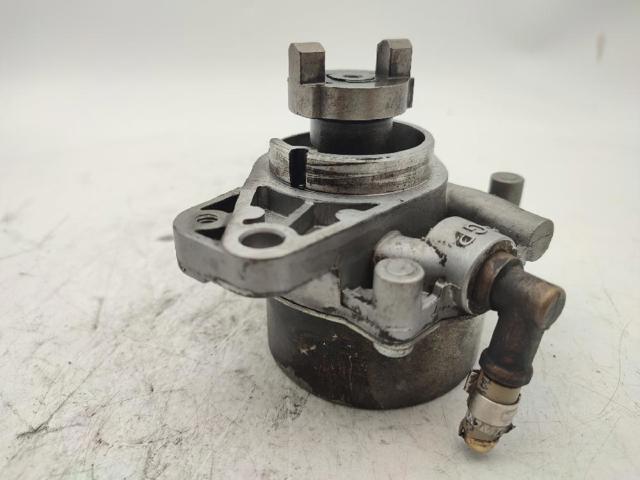FIAT 73501358 Bomba de vacío  disponible Lugo