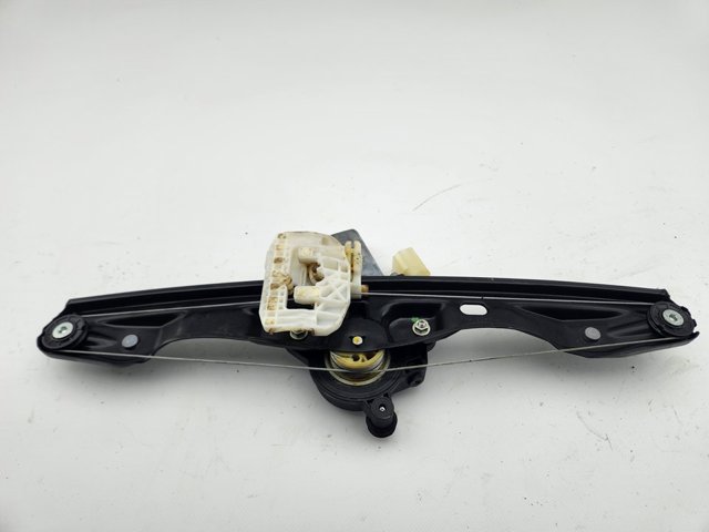 7351049 BMW  comprar en Lleida