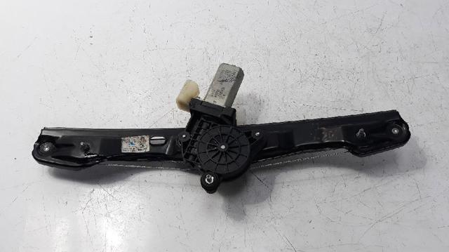 7351049 BMW