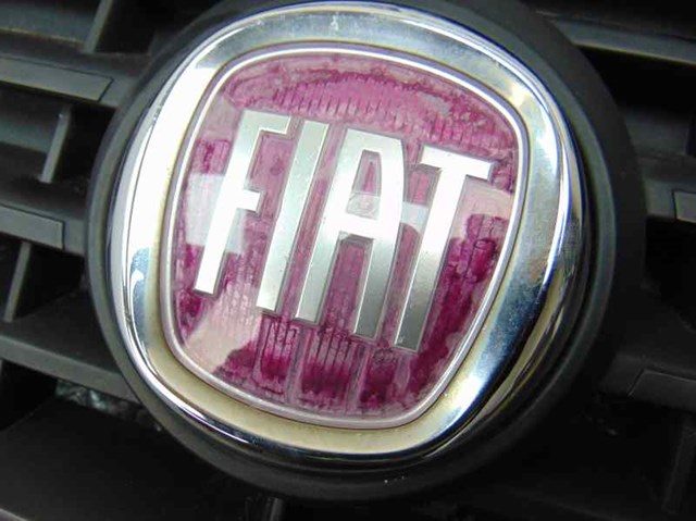 FIAT 735395576 Parrilla comprar Pamplona
