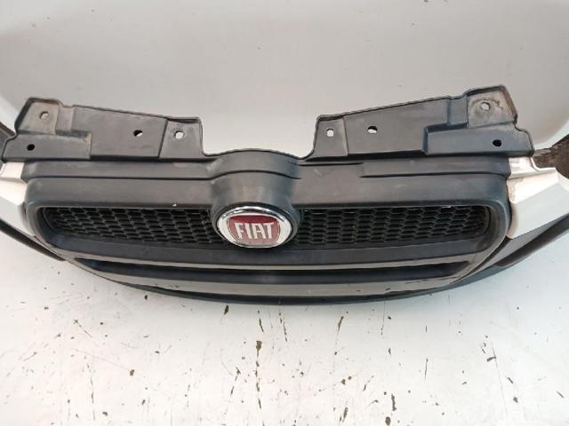 735455570 FIAT Parachoques delantero  disponible Vigo