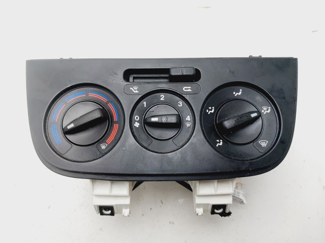 Precio del repuesto Elemento de control aire acondicionado Fiorino  bus