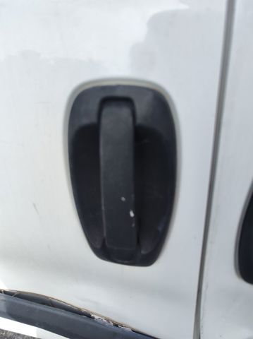 FIAT 735545496 Manija exterior derecha de puerta corrediza  comprar en Ponferrada