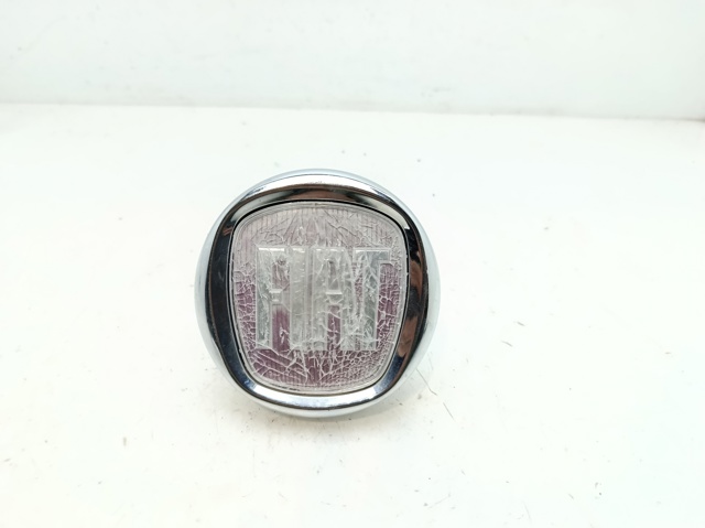 Emblema para Fiat Bravo 198