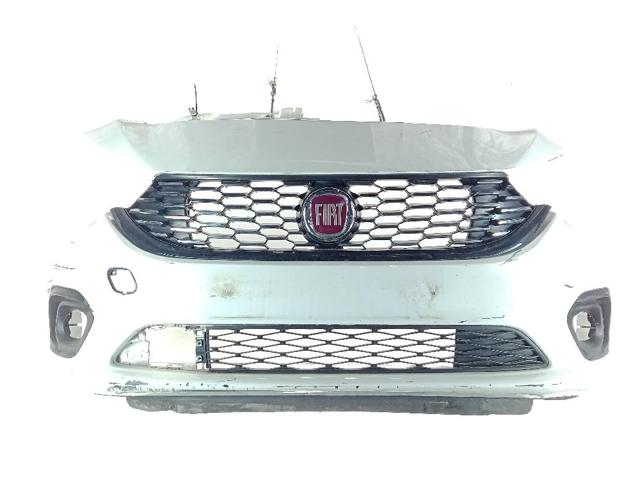 Paragolpes delantero 735631451 Fiat/Alfa/Lancia