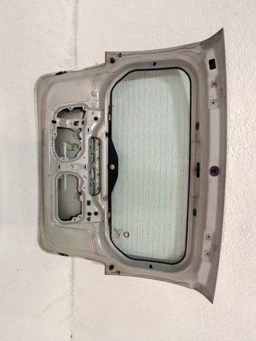 Precio del repuesto Puerta de maletero Getz hatchback