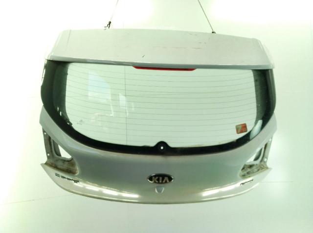 HYUNDAI 73700A2000 Puerta trasera  en stock Salamanca
