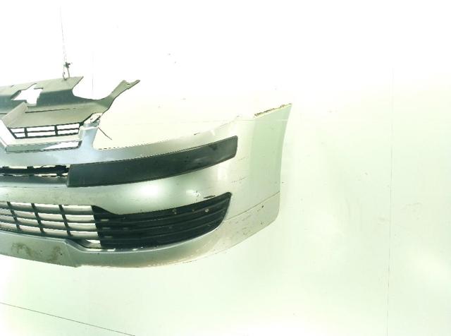 7401AP PEUGEOT Parachoques delantero  disponible Ourense