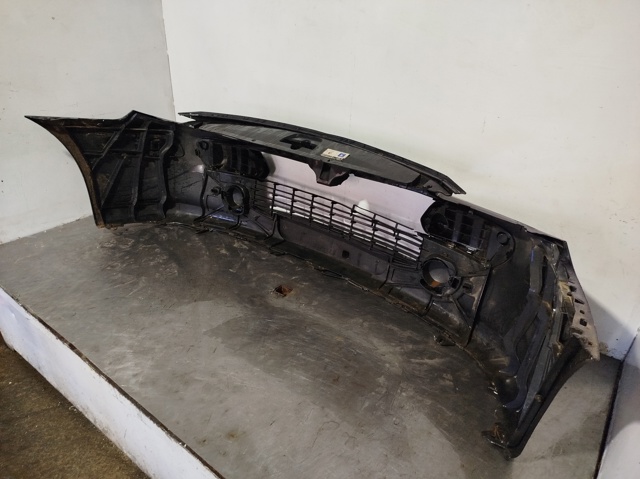 7401CX Paragolpes  en stock Granada