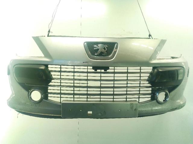 Paragolpes delantero 7401CZ PEUGEOT