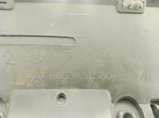 7401CZ PEUGEOT Paragolpes  en stock Huelva