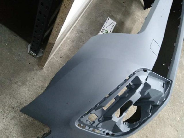 PEUGEOT 7401PT Parachoques delantero  disponible Valladolid
